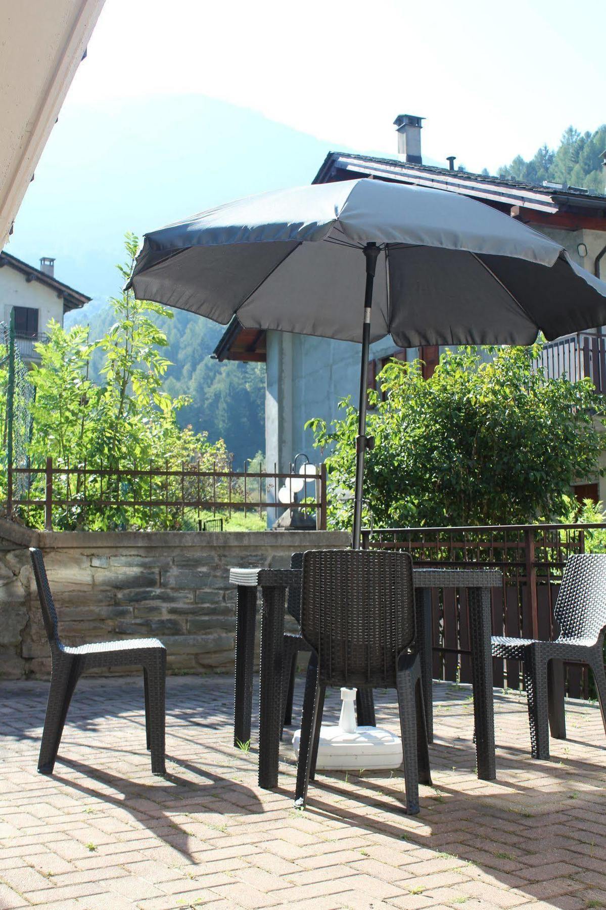 Lanterna Apartments Chiesa in Valmalenco Zewnętrze zdjęcie